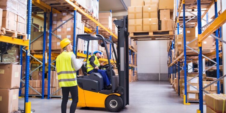 A Fresh Look at Warehouse Work in the USA