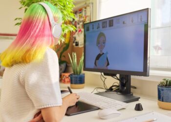 Online graphic designer courses to find your spark