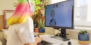 Online graphic designer courses to find your spark