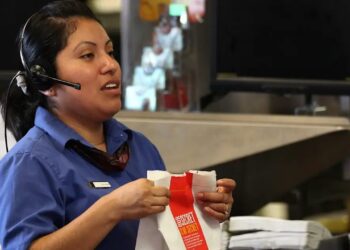 ‘No-Quit’ Sign At Mcdonald’s Generates Outrage And Analysis In Equal Measure