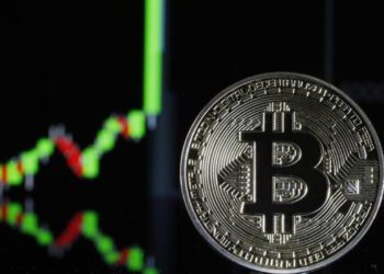 Bitcoin reaches $40,000 for the first time since May 20, 2022, as momentum grows