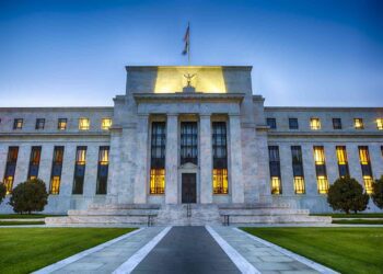 How the Federal Reserve’s low-interest policy affects the global economy