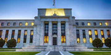 How the Federal Reserve’s low-interest policy affects the global economy
