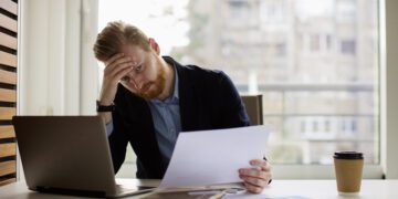 How to Improve Your Financial Stress Management: 5 Helpful Tips