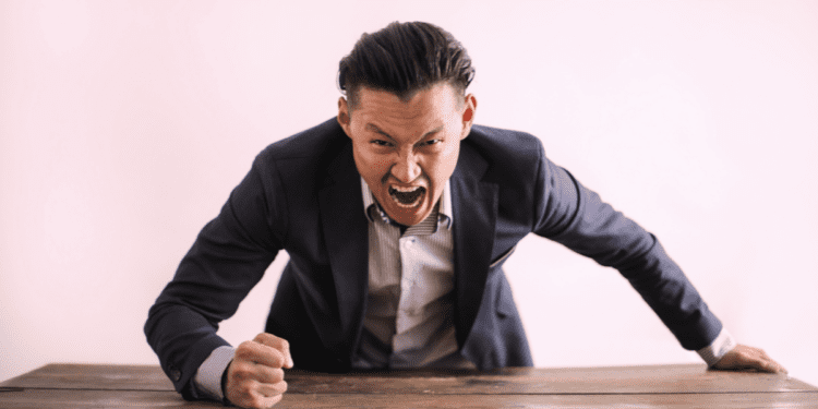 5 Signs of a Bad Leader