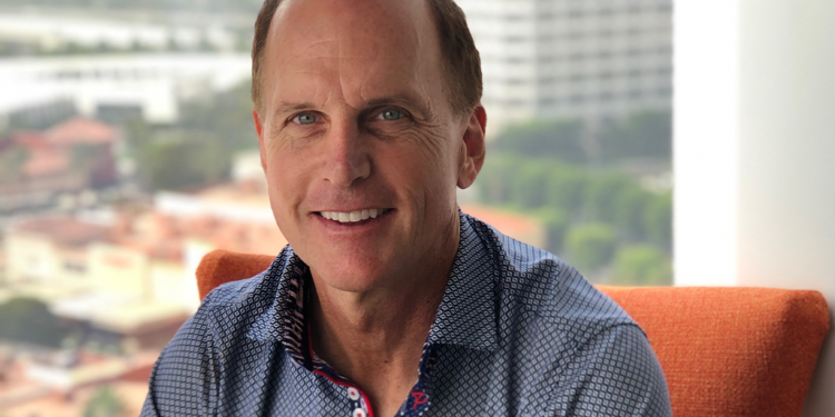 Bankrupt Entrepreneur Faces $100 Million Lawsuit, Discovers Strength of Grit