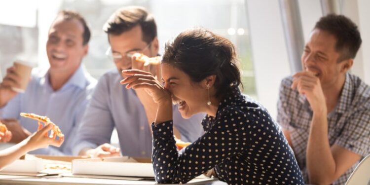 Navigating Humor in the Office: Tips for Being Funny Without Overstepping Boundaries