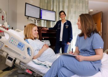 Entrepreneurial Graduates Revolutionizing Maternity Care with Innovation