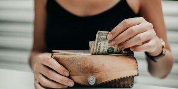 Click here to discover how you can become a financial optimist