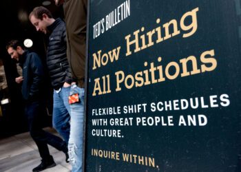 U.S. job openings increase to 8.14 million