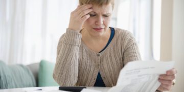 Conquer Financial Anxiety: Expert Tips from a Financial Therapist