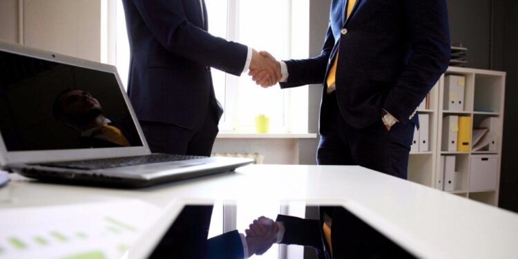 Unlocking Sales Success: The Impact of the Human Touch