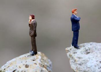 Essential Guide: How to Successfully Break Up with Your Business Partner