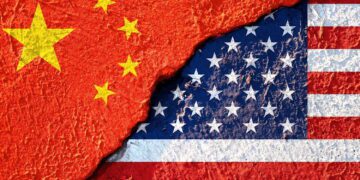 China Surges Ahead of the U.S. in Electric Vehicle Production