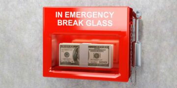 Master Your Finances: The Ultimate Guide to Emergency Funds