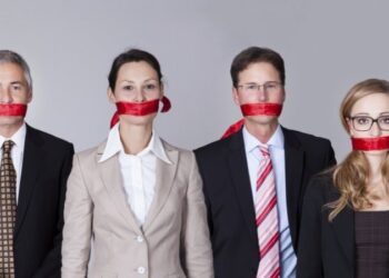 7 Phrases Top Leaders Avoid Like the Plague