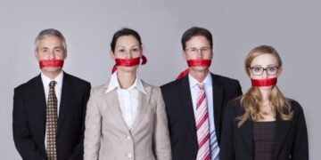 7 Phrases Top Leaders Avoid Like the Plague