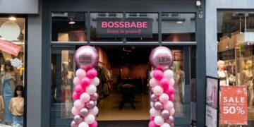 Unleash Your Inner BossBabe: Defy Stereotypes and Discover Your Unique Brand Identity