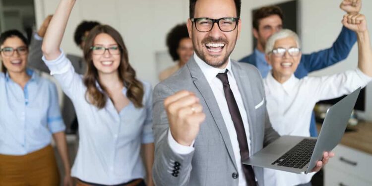 Working from Home? Discover These 4 Tips to Boost Team Camaraderie