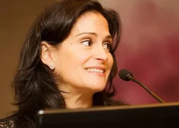 Master the 3 Essential Steps to Build Strong Business Relationships