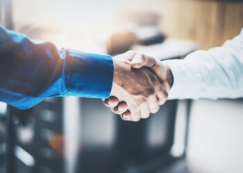 5 Essential Insights Every Successful Negotiator Swears By