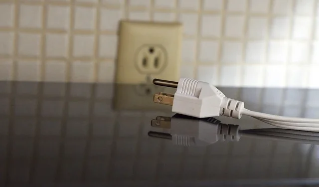 6 Essential Prep Steps Before Unplugging for a Weekend Getaway