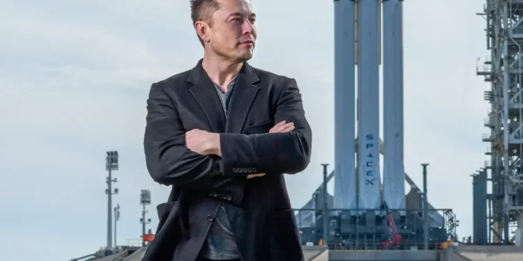 Elon Musk – History of an Entreupreneur, Rule-Breaker… and Future Star Trekker!?