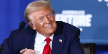 Trump Dismisses “Garbage” NYC Comment