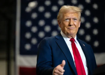 WSJ Poll has Trump with Narrow Lead in Tight Election