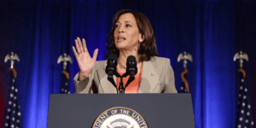 Kamala Harris gains momentum