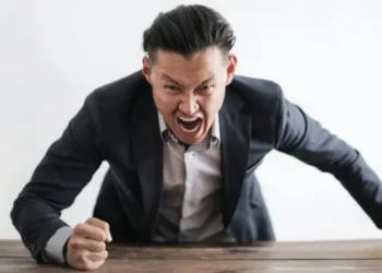 Mastering the Art of Handling Haters: Your Ultimate Guide!