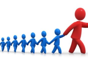 When to Manage and When to Lead in the Workplace