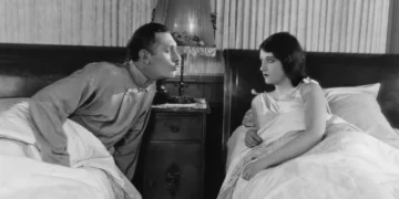 Sleeping in Separate Beds Could Strengthen Your Relationship