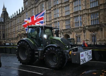 Farmers Take to Streets of London to Protest Tax Changes